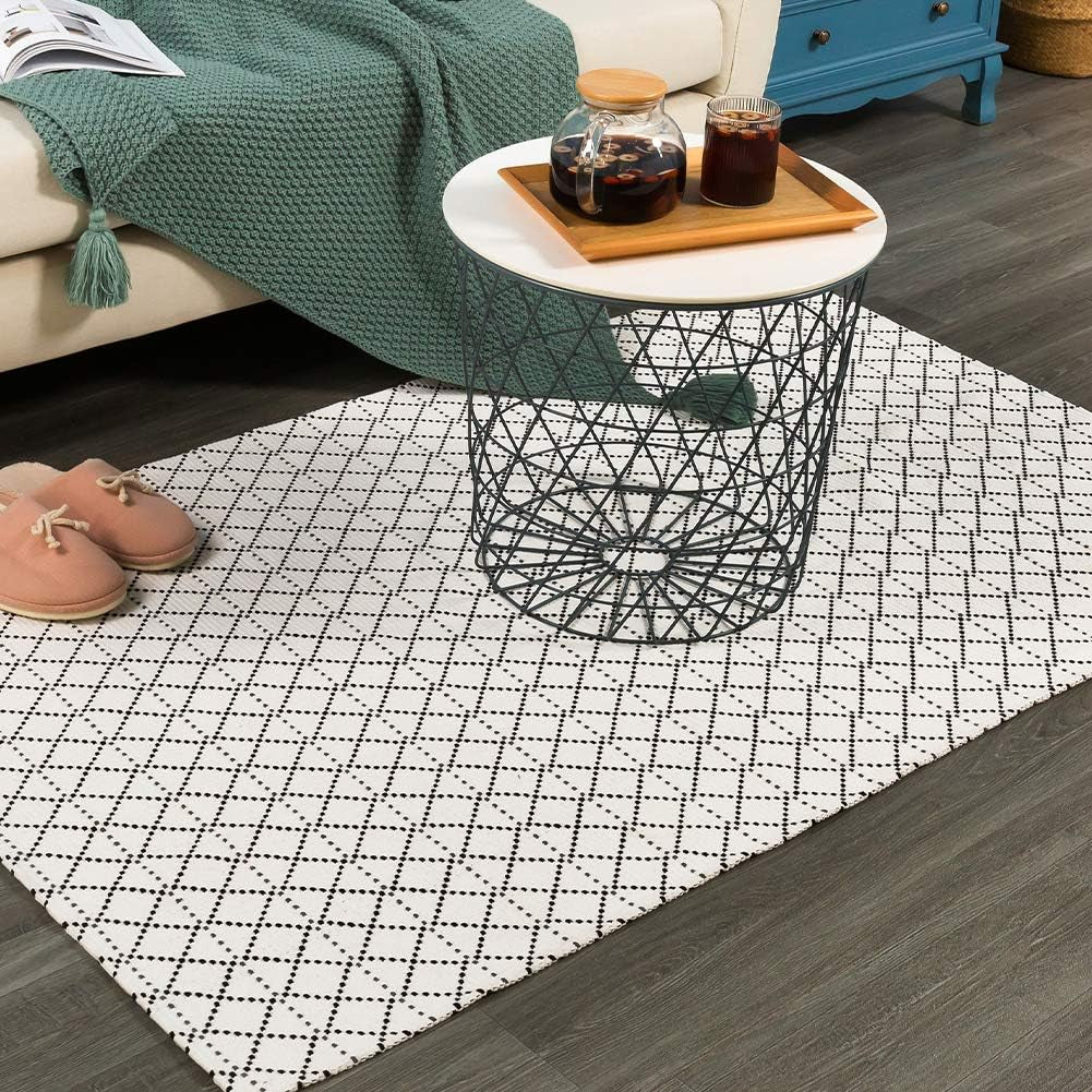 Boho Bathroom Rug, Boho Rug Kitchen Runner Washable Bath Rug, Woven Small Cotton Bohemian Tribal Farmhouse Tassel Moroccan Boho Bath Mat for Bedroom Hallway 4'X6'